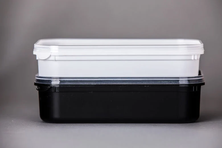 Rectangular containers